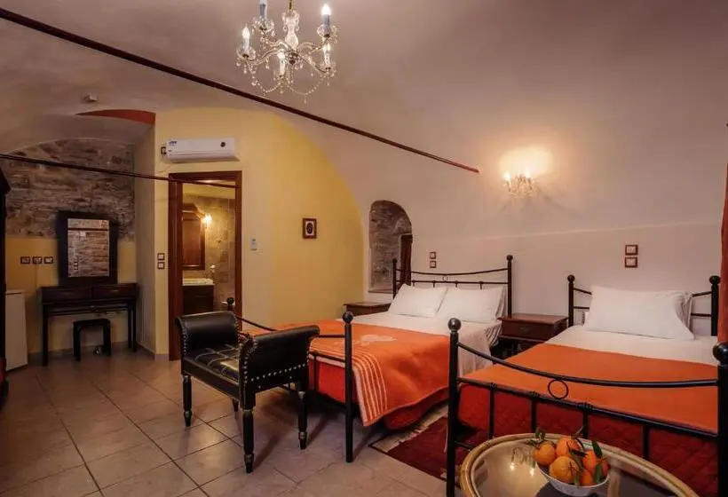 اتاق استاندارد سه نفره, Mouzaliko Guesthouse Mansion