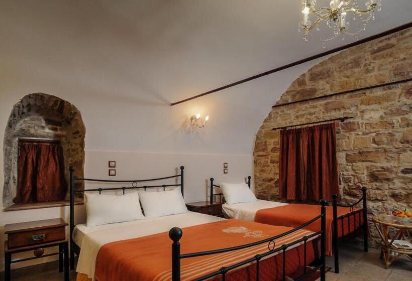 اتاق استاندارد سه نفره, Mouzaliko Guesthouse Mansion