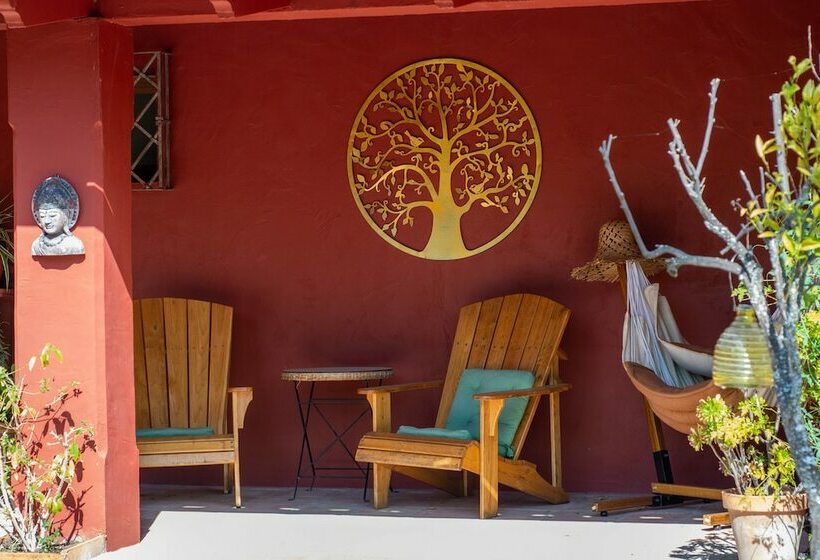 جناح ديلوكس, Secret Garden Retreats