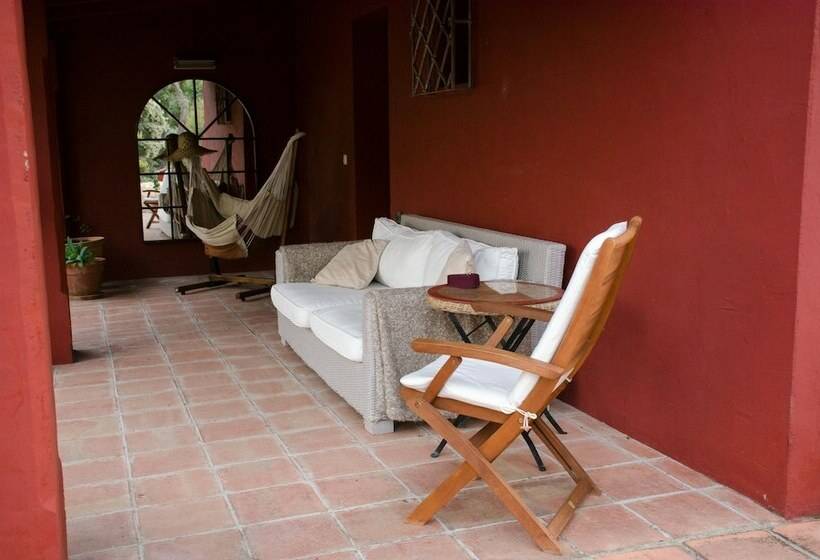 جناح ديلوكس, Secret Garden Retreats