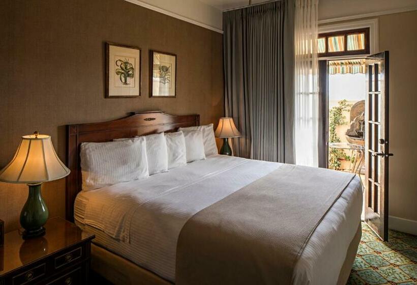 غرفة ديلوكس سرير كينج, El Capitan