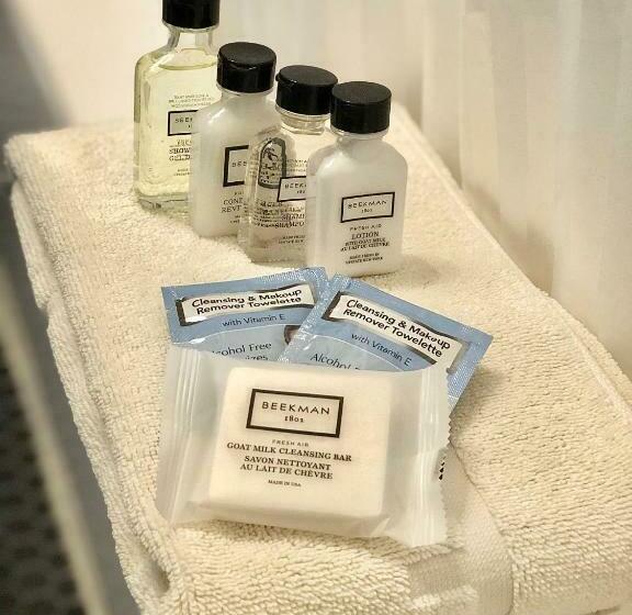 غرفة قياسية مزوَّدة بشُرفة, El Capitan