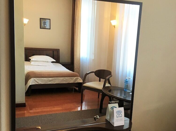 اتاق استاندارد یک نفره, Khabarovsk