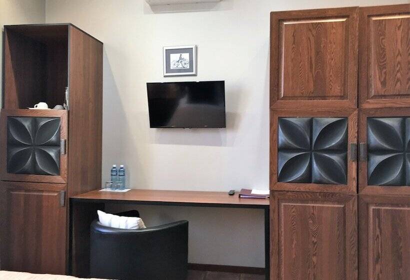 اتاق استاندارد, Khabarovsk