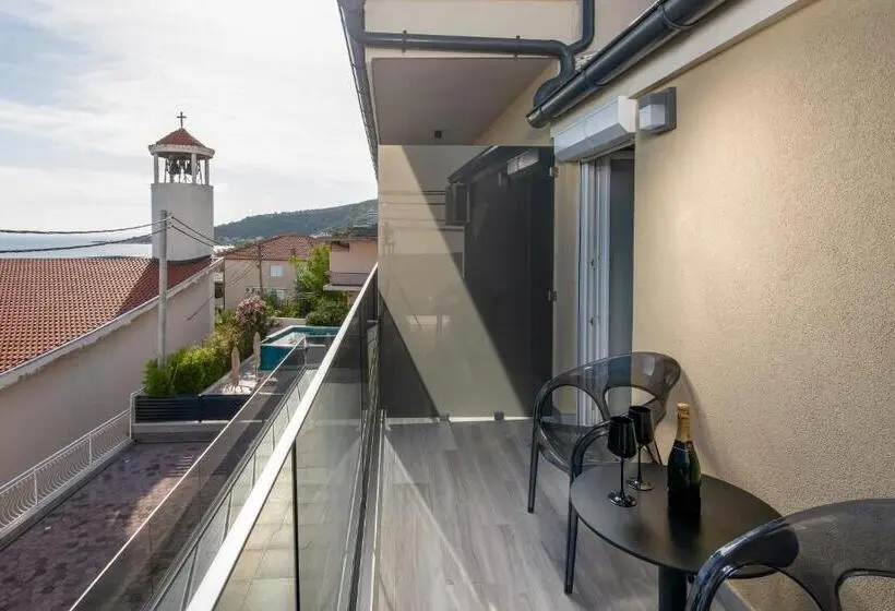 バルコニー付きスタンダードステューディオ, Villa Mandalinic