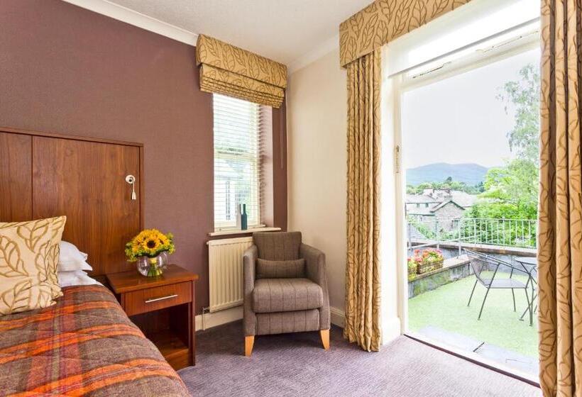 Classic room with balcony, Ambleside Salutation Hotel & Spa, World Hotel Distinctive
