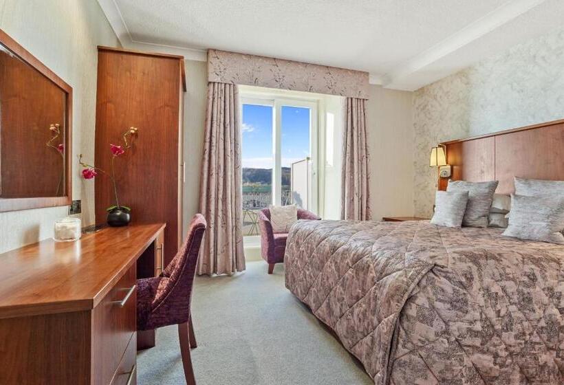 Classic room with balcony, Ambleside Salutation Hotel & Spa, World Hotel Distinctive