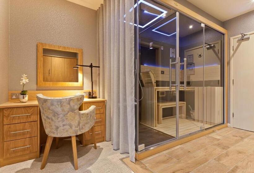 스파 이용가능한 스탠다드 룸, Ambleside Salutation Hotel & Spa, World Hotel Distinctive