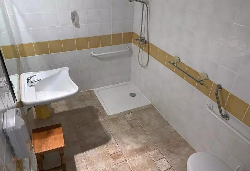 ３ベッドルームアパートメント, Apart Hôtel Les 4 Sources