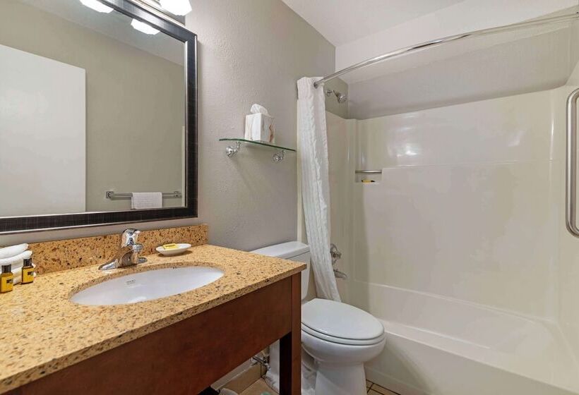 Номер Стандарт 2 Двуспальные Кровати, Best Western Plus Windjammer Inn & Conference Center