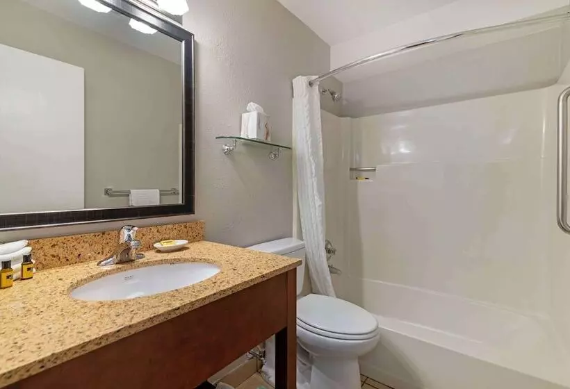 ２ダブルベッドのスタンダードルーム, Best Western Plus Windjammer Inn & Conference Center