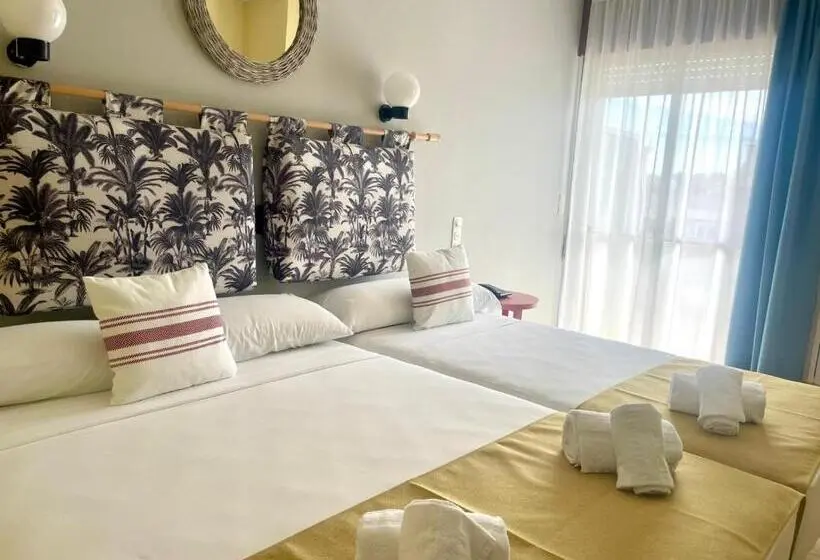 Standard Triple Room with Terrace, Bluesea Costa Norte