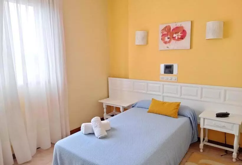 اتاق استاندارد یک نفره, Bluesea Costa Norte