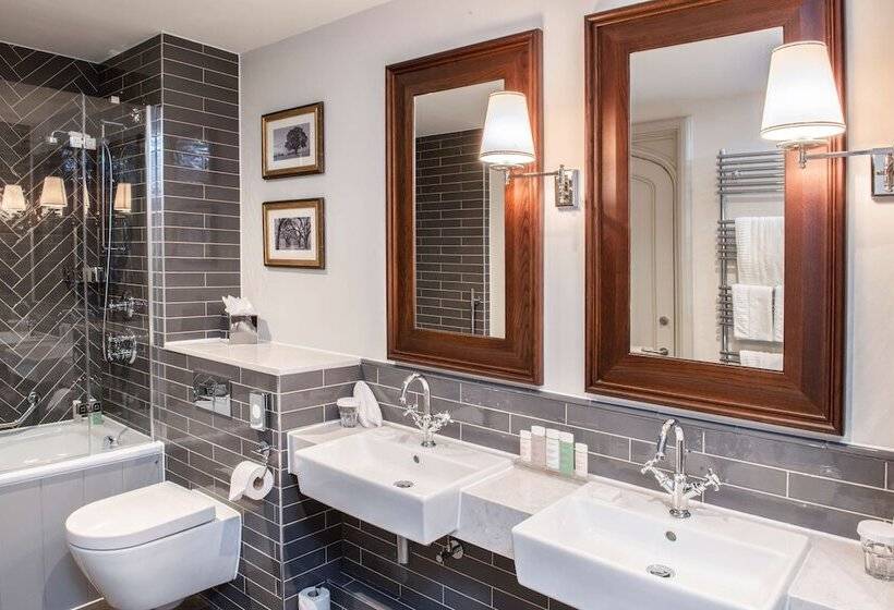 غرفة ديلوكس, De Vere Tortworth Court