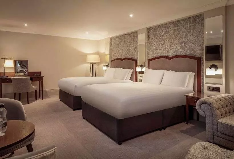 اتاق سوپریور با تخت بزرگ, Doubletree By Hilton Harrogate Majestic Hotel & Spa