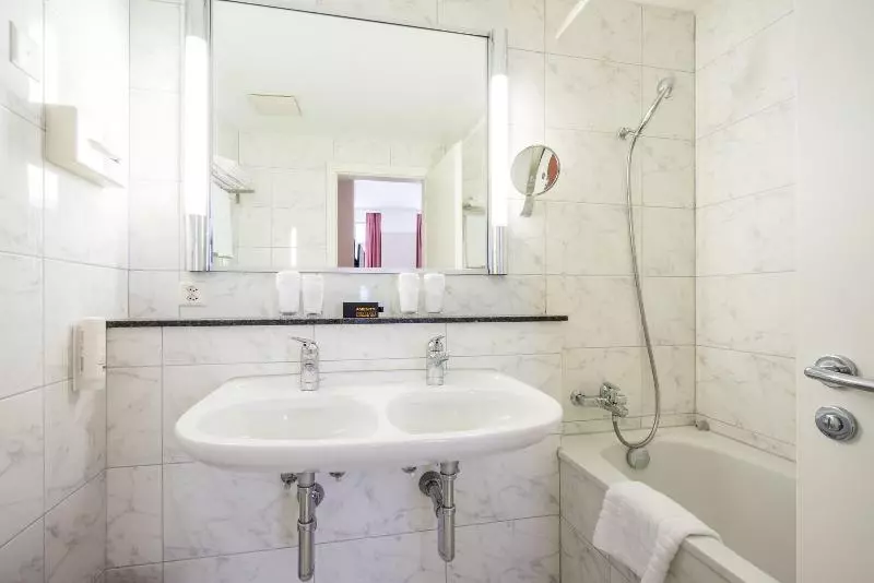 اتاق استاندارد, Doubletree By Hilton Harrogate Majestic Hotel & Spa