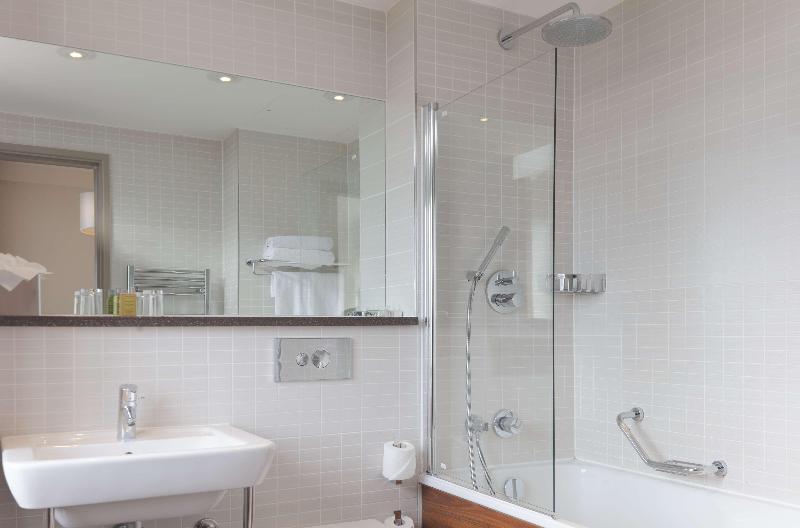 디럭스 룸 킹사이즈 침대, Doubletree By Hilton Harrogate Majestic Hotel & Spa