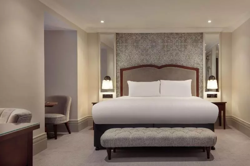 اتاق لوکس با تخت بزرگ, Doubletree By Hilton Harrogate Majestic Hotel & Spa