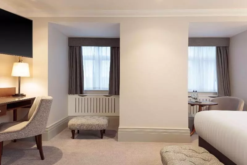 اتاق لوکس با تخت بزرگ, Doubletree By Hilton Harrogate Majestic Hotel & Spa