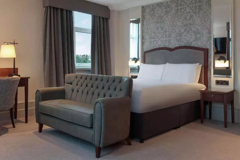 اتاق استاندارد با تخت بزرگ, Doubletree By Hilton Harrogate Majestic Hotel & Spa