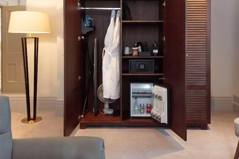 اتاق استاندارد با تخت بزرگ, Doubletree By Hilton Harrogate Majestic Hotel & Spa