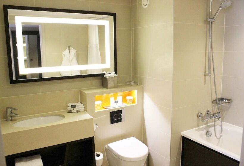 小型套房, Doubletree By Hilton London Ealing