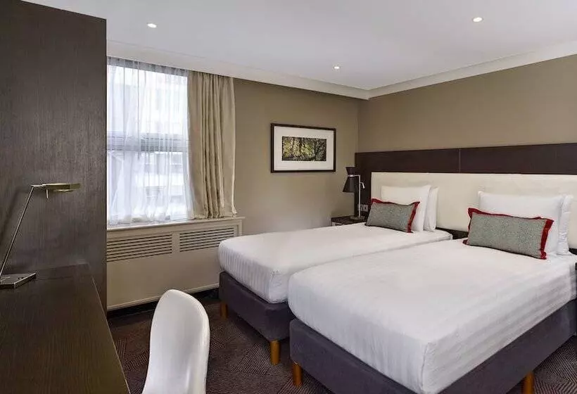 デラックスルーム, Doubletree By Hilton  London  Ealing