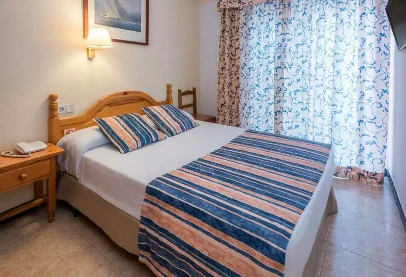 اتاق استاندارد با بالکن, Ght Neptuno Tossa & Venus Spa