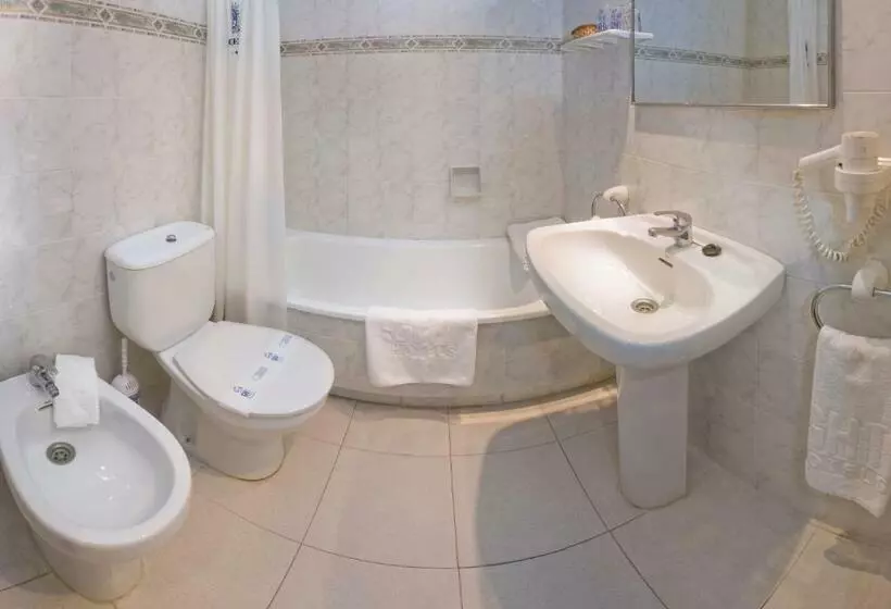 اتاق استاندارد با بالکن, Ght Neptuno Tossa & Venus Spa