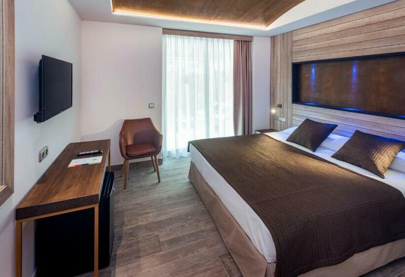 スーペリアールーム, Ght Neptuno Tossa & Venus Spa