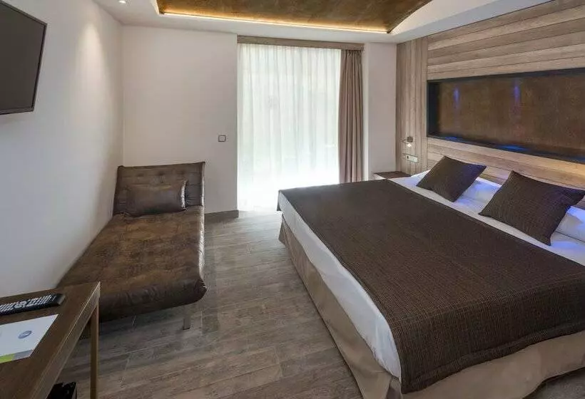 اتاق سوپریور, Ght Neptuno Tossa & Venus Spa