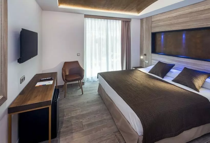 اتاق سوپریور, Ght Neptuno Tossa & Venus Spa