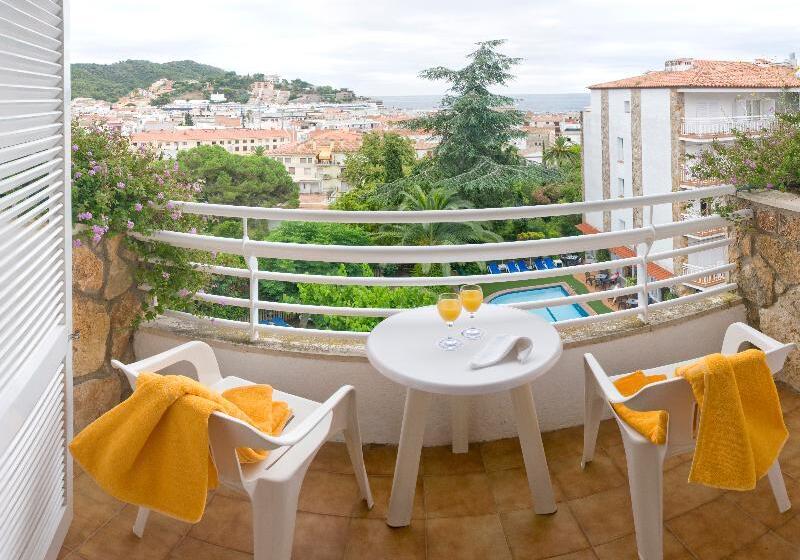 プールビュースタンダードルーム, Ght Neptuno Tossa & Venus Spa