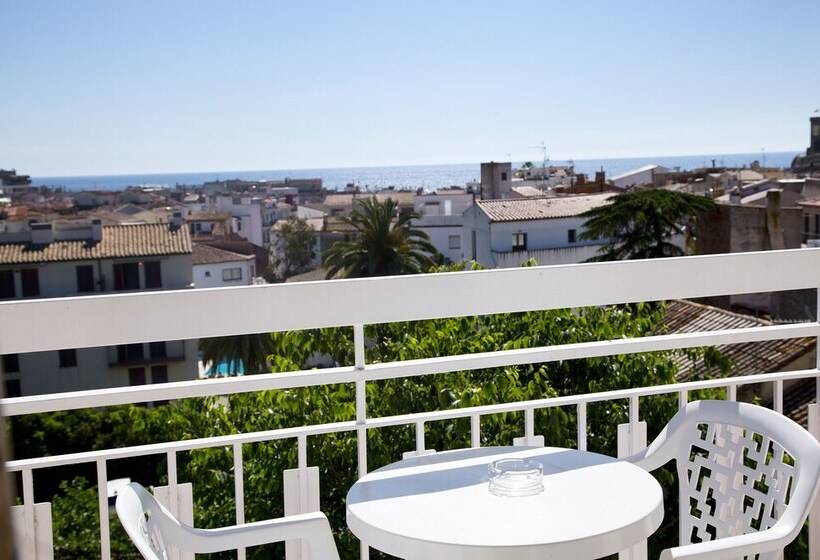 スタンダードトリプルルーム, Ght Neptuno Tossa & Venus Spa