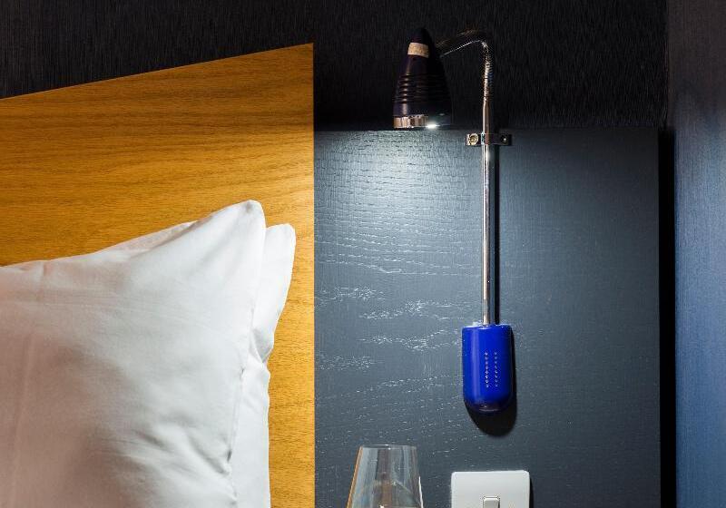 スタンダードルーム, Holiday Inn Express   Glasgow   City Ctr Riverside, An Ihg