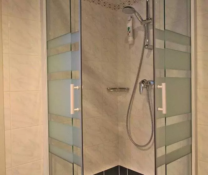 スタンダードルーム, Ibis Styles Moulins Centre