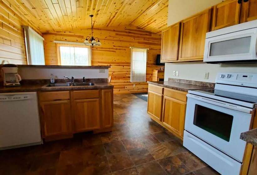 3ベッドルームハウス, Jasper Ridge Inn Ishpeming