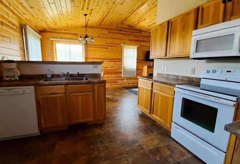 ３ベッドルームハウス, Jasper Ridge Inn Ishpeming