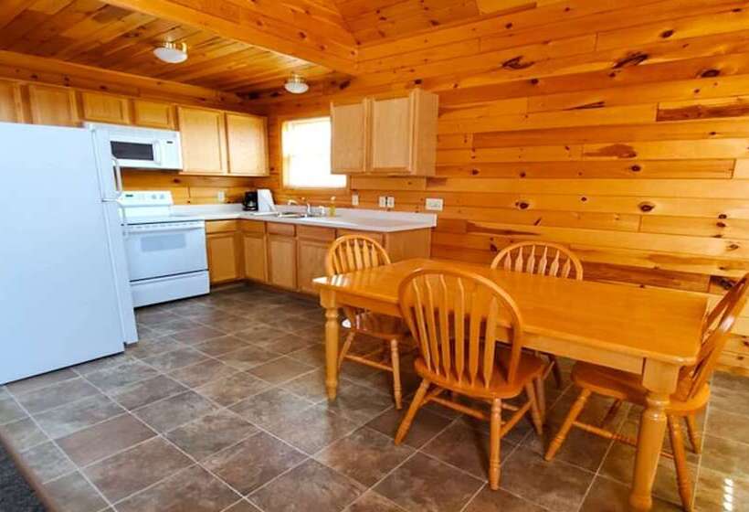 2ベッドルームハウス, Jasper Ridge Inn Ishpeming