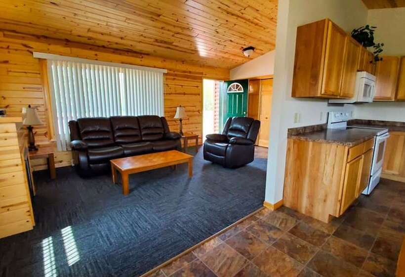 침실 3개 주택, Jasper Ridge Inn Ishpeming
