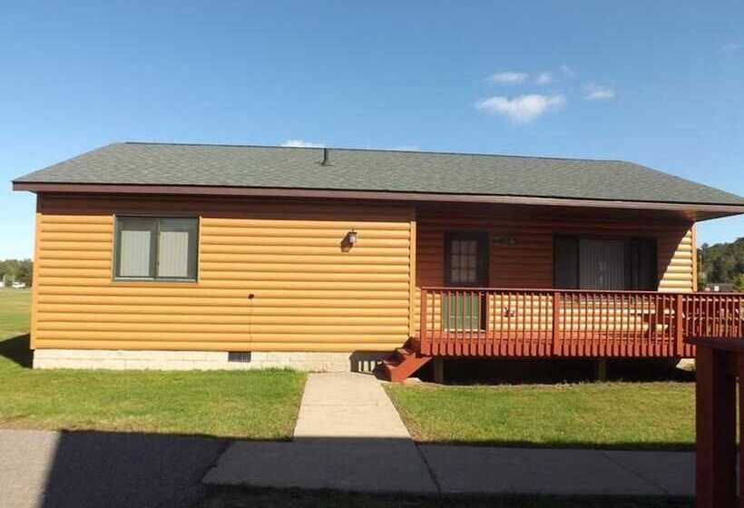 3ベッドルームハウス, Jasper Ridge Inn Ishpeming