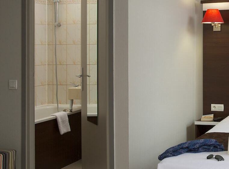 标准间, Hôtel des Reignaux