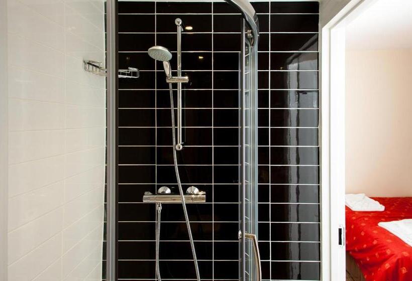 Номер Стандарт Трехместный, Marble Arch Inn