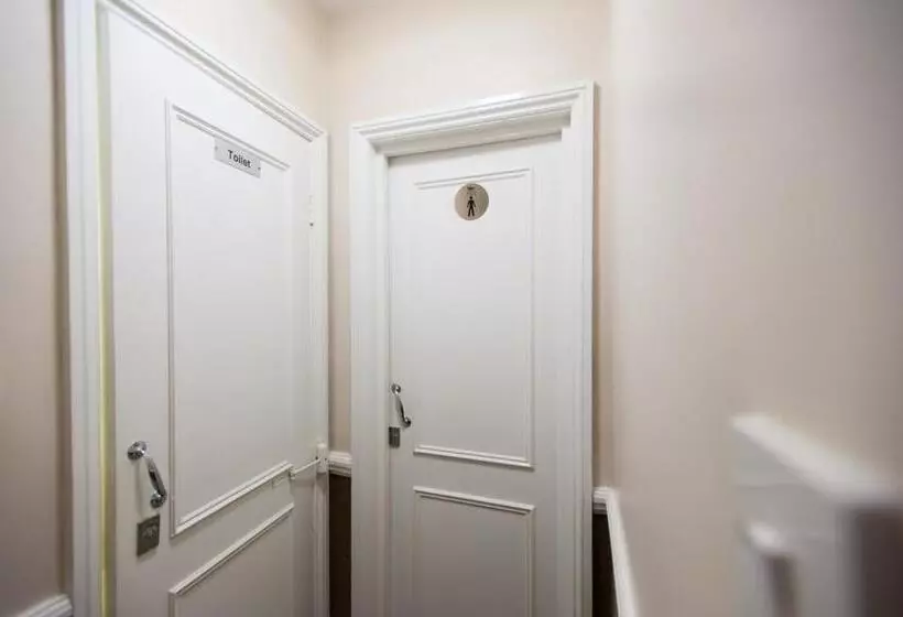 バス共有のスタンダードルーム, Marble Arch Inn