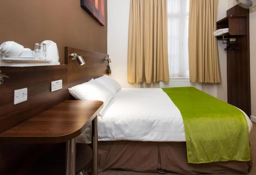标准间, Marble Arch Inn