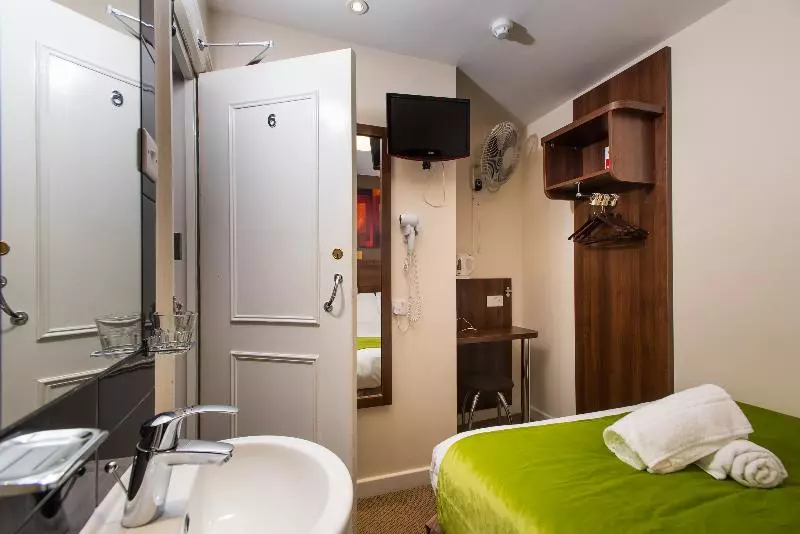 スタンダードルーム, Marble Arch Inn