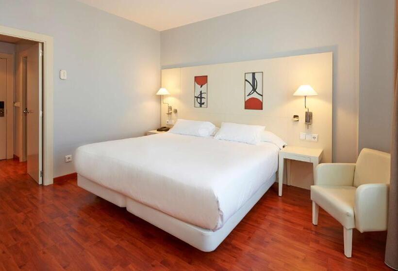 غرفة سوبيريور, NH Valencia Las Artes