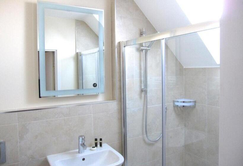 带大床的标准间, Dalrachney Lodge