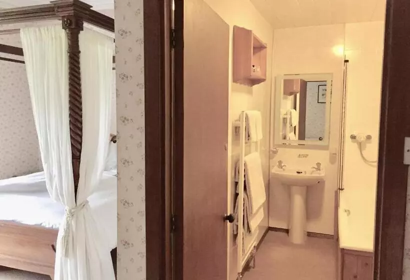 Superior-huone King-vuode, Dalrachney Lodge