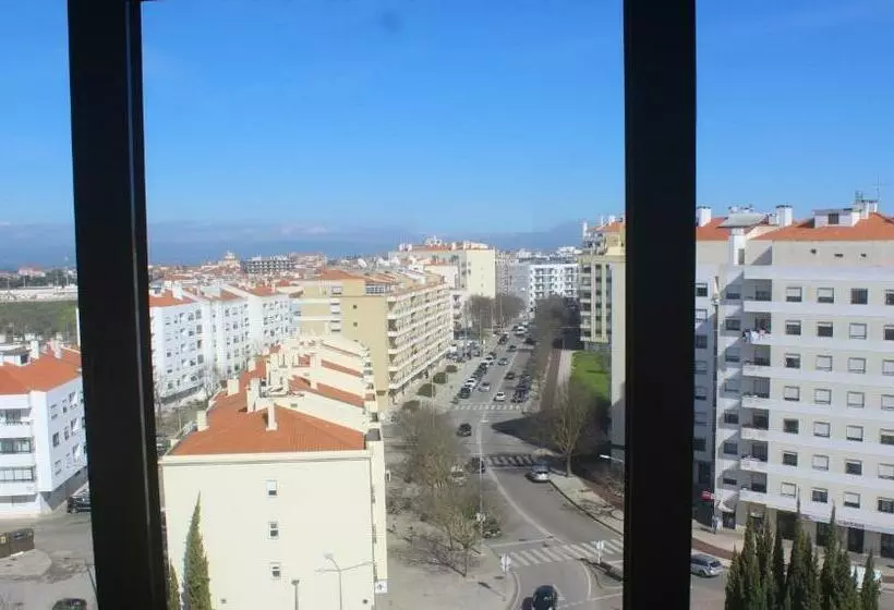 Quarto superior, Verdi Santarém